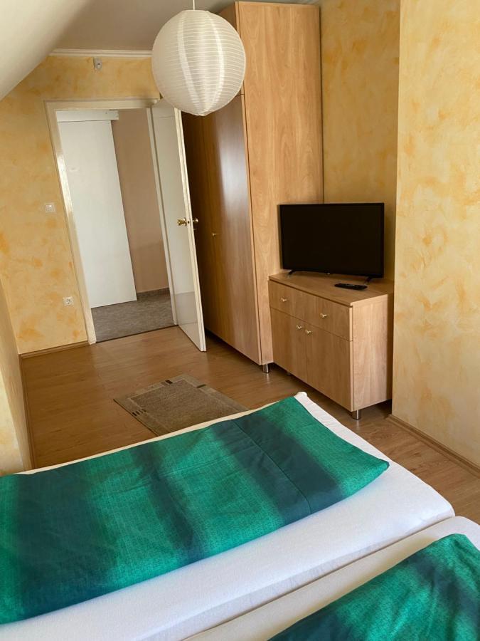 Diofa Apartman Шіофок Екстер'єр фото