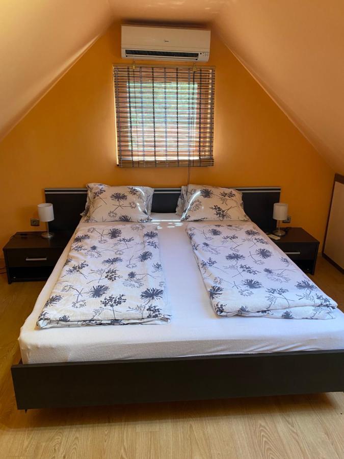 Diofa Apartman Шіофок Екстер'єр фото